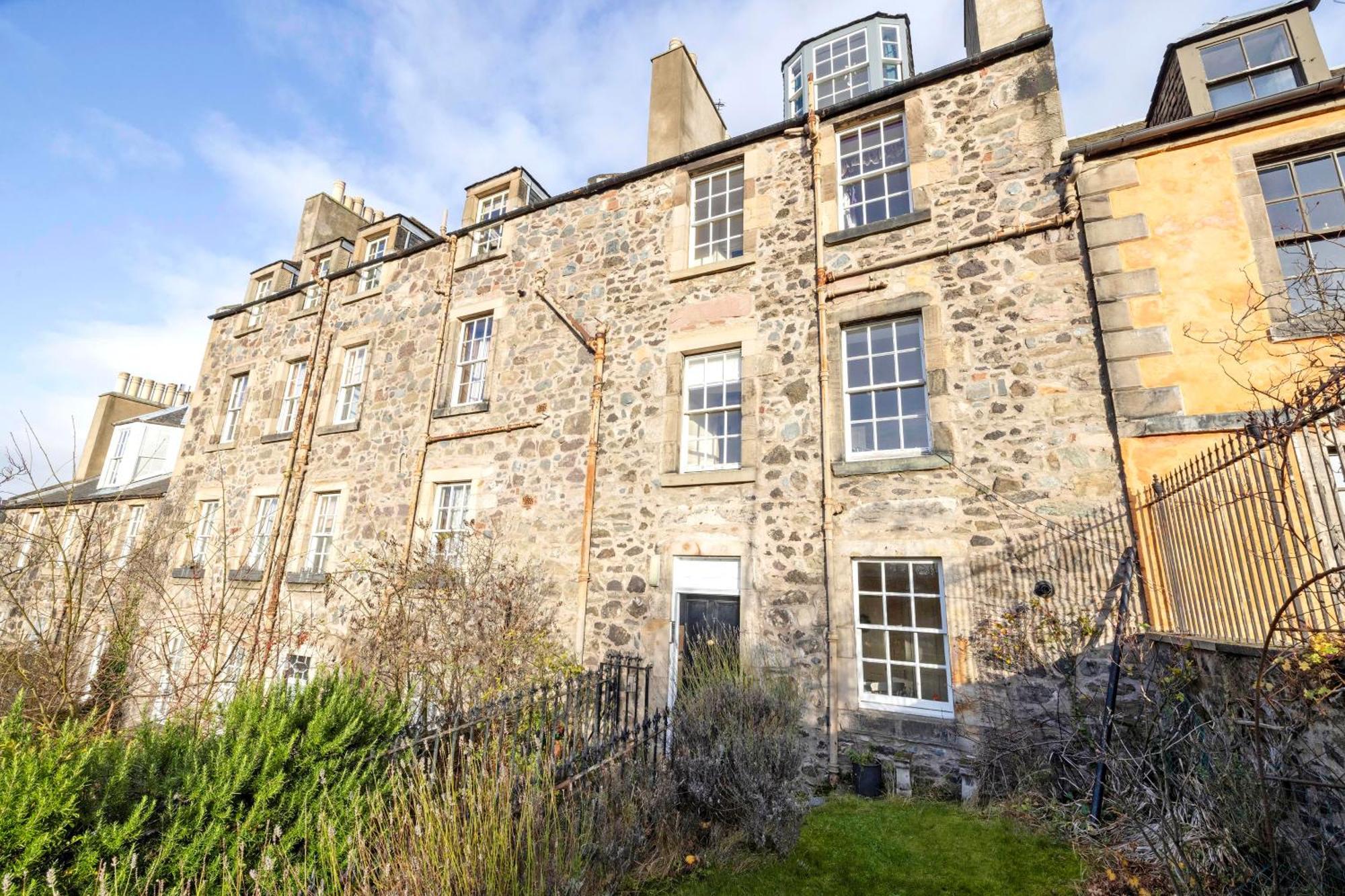 Joivy Beautiful Apartment, Private Garden, Calton Hill Edinburg Exteriör bild